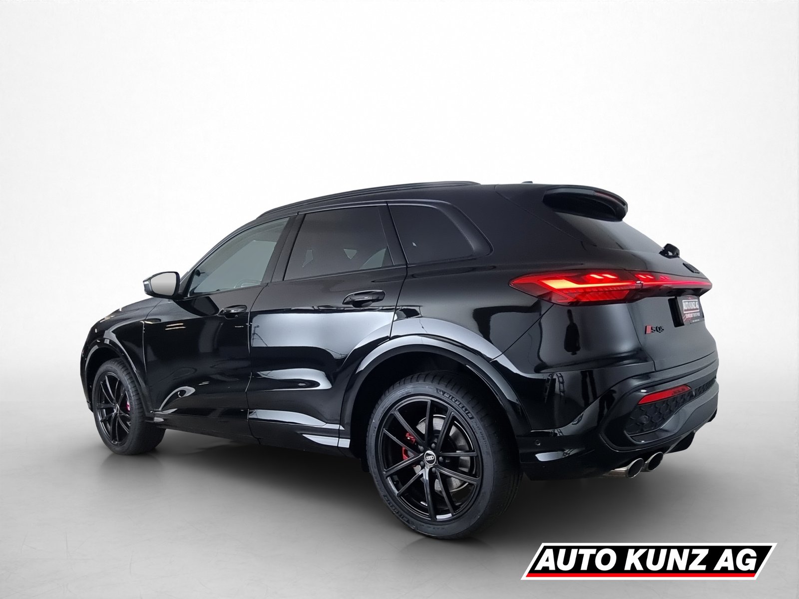 AUDI SQ5 TFSI quattro S-tronic, Hybride Léger Essence/Électricité, Voiture nouvelle, Automatique - 4