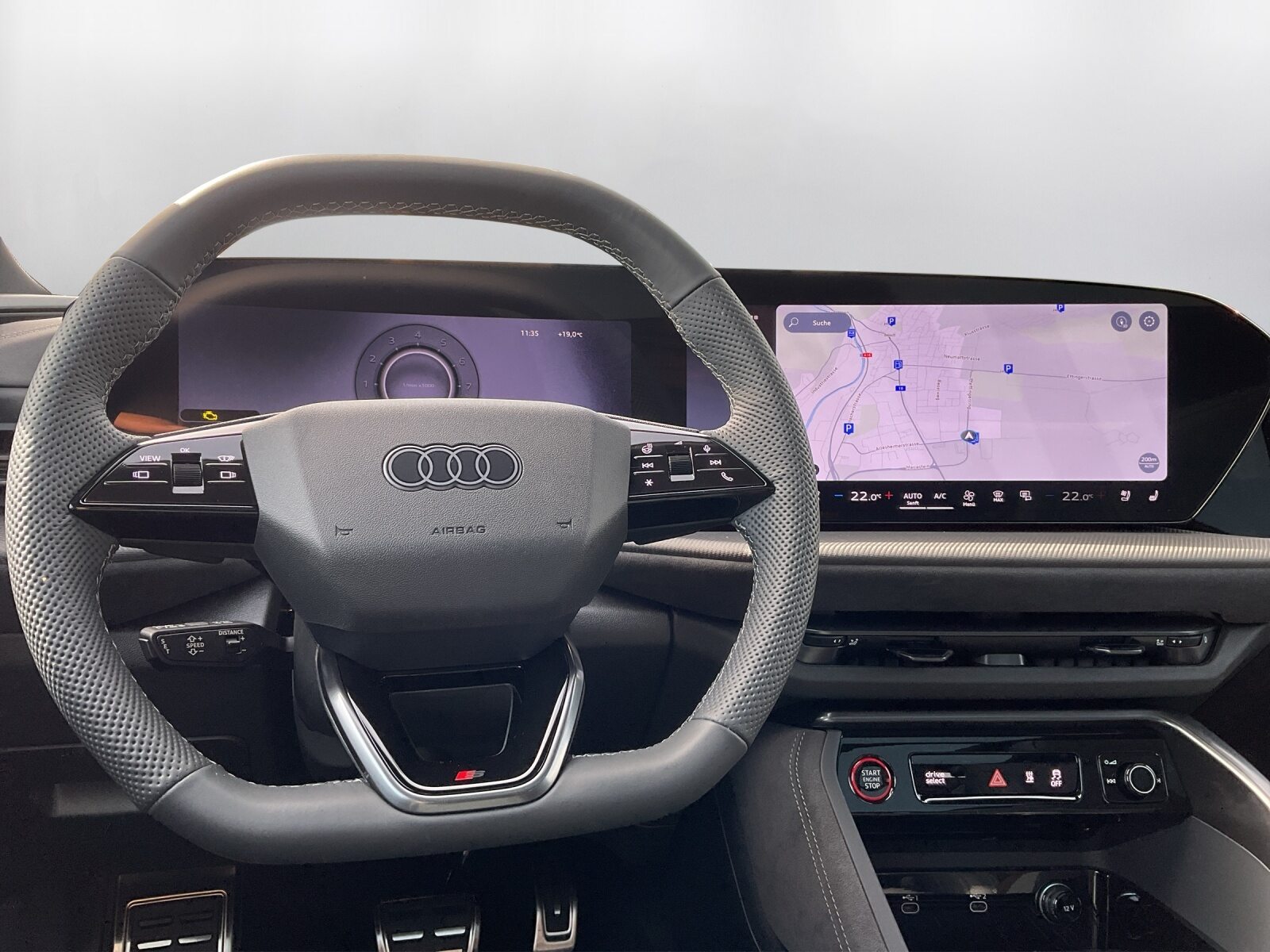 AUDI SQ5 SUV TFSI, Petrol, New car, Automatic - 7