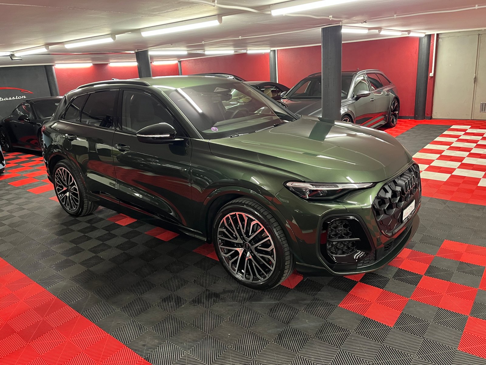 AUDI SQ5 TFSI quattro S-tronic, Mild-Hybrid Petrol/Electric, Second hand / Used, Automatic - 5