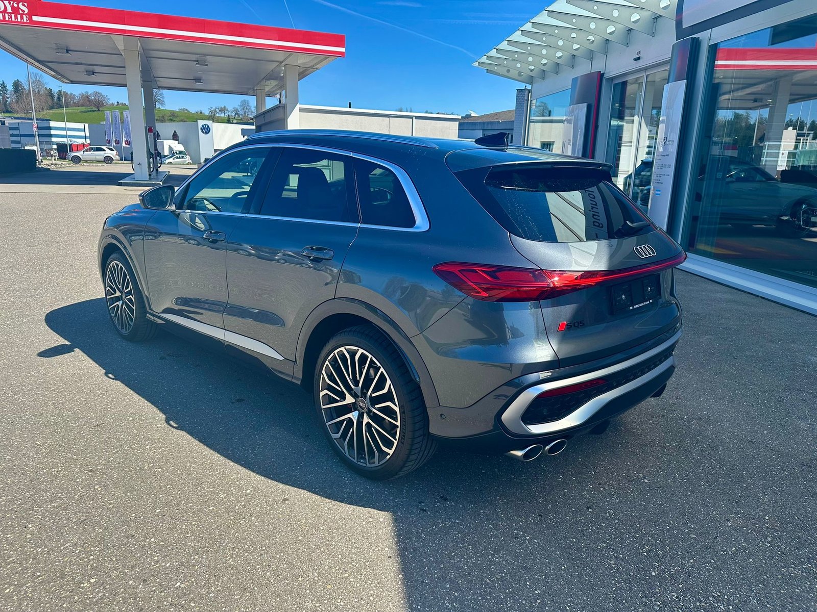AUDI SQ5 TFSI quattro S-tronic, Mild-Hybrid Benzin/Elektro, Occasion / Gebraucht, Automatik - 3