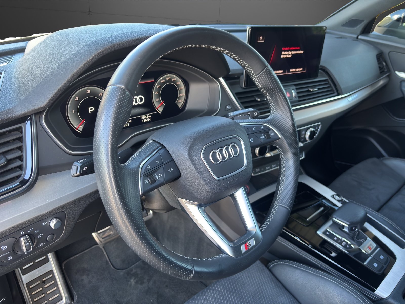 AUDI SQ5 TDI quattro tiptronic, Diesel, Second hand / Used, Automatic - 4