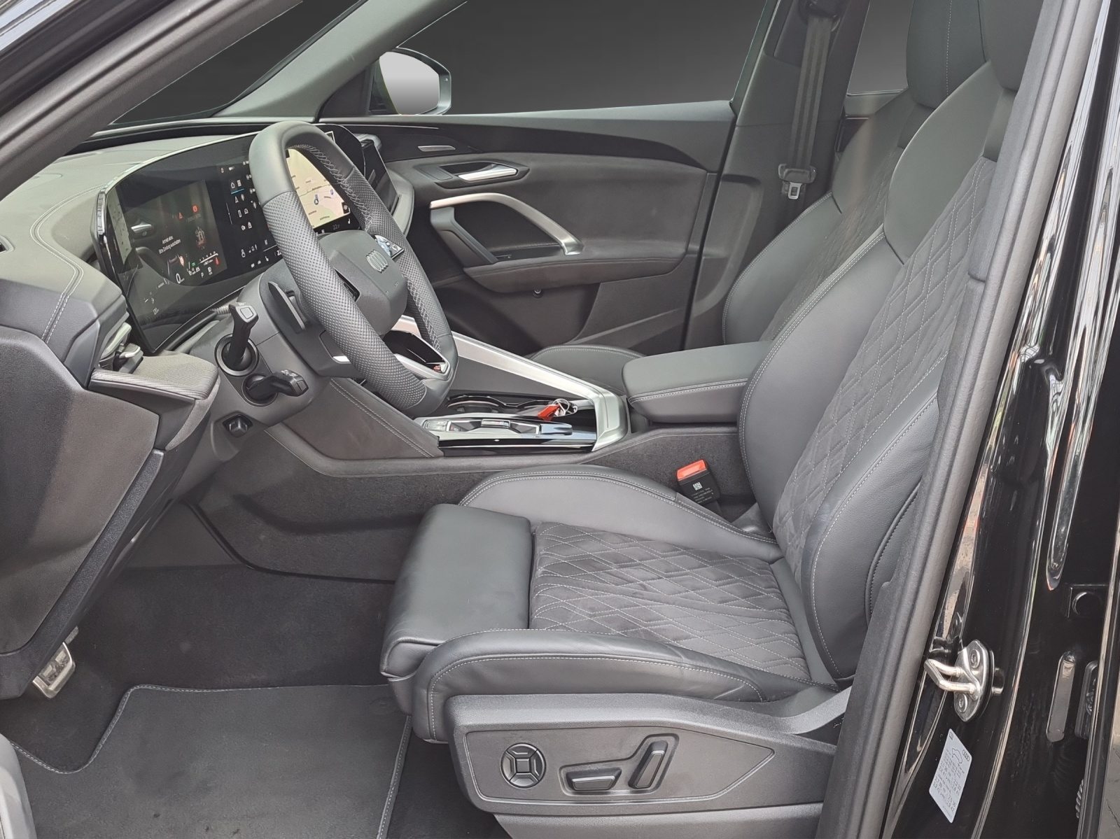 AUDI SQ5 SUV TFSI, Benzin, Occasion / Gebraucht, Automatik - 6