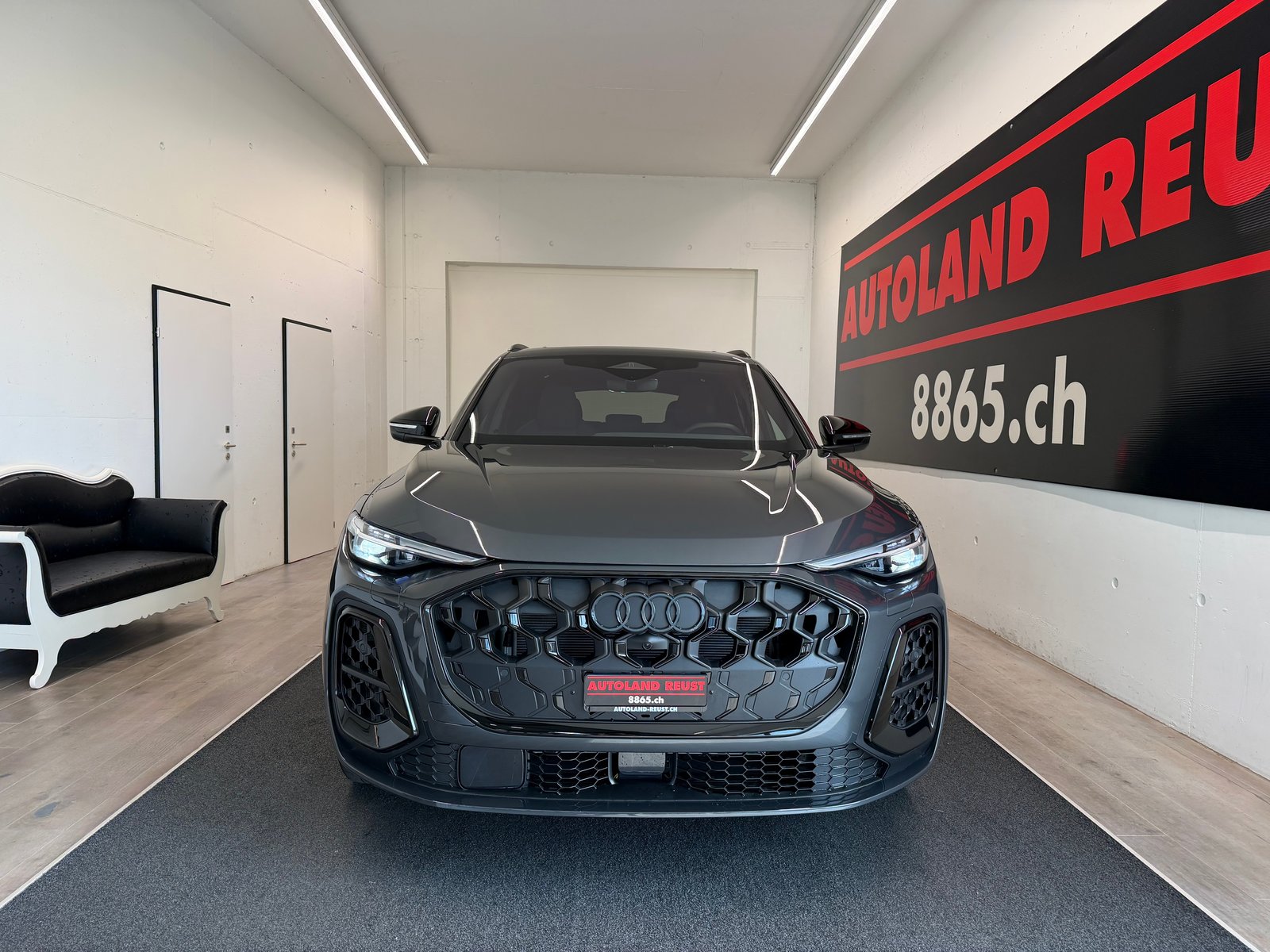 AUDI SQ5 TFSI quattro S-tronic, Mild-Hybrid Petrol/Electric, Second hand / Used, Automatic - 2