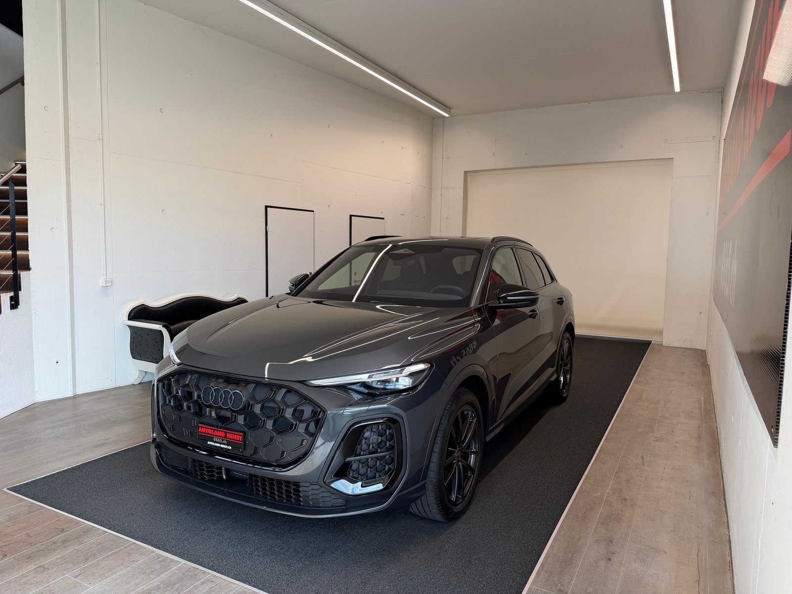 AUDI SQ5 TFSI quattro S-tronic, Mild-Hybrid Petrol/Electric, Second hand / Used, Automatic - 3