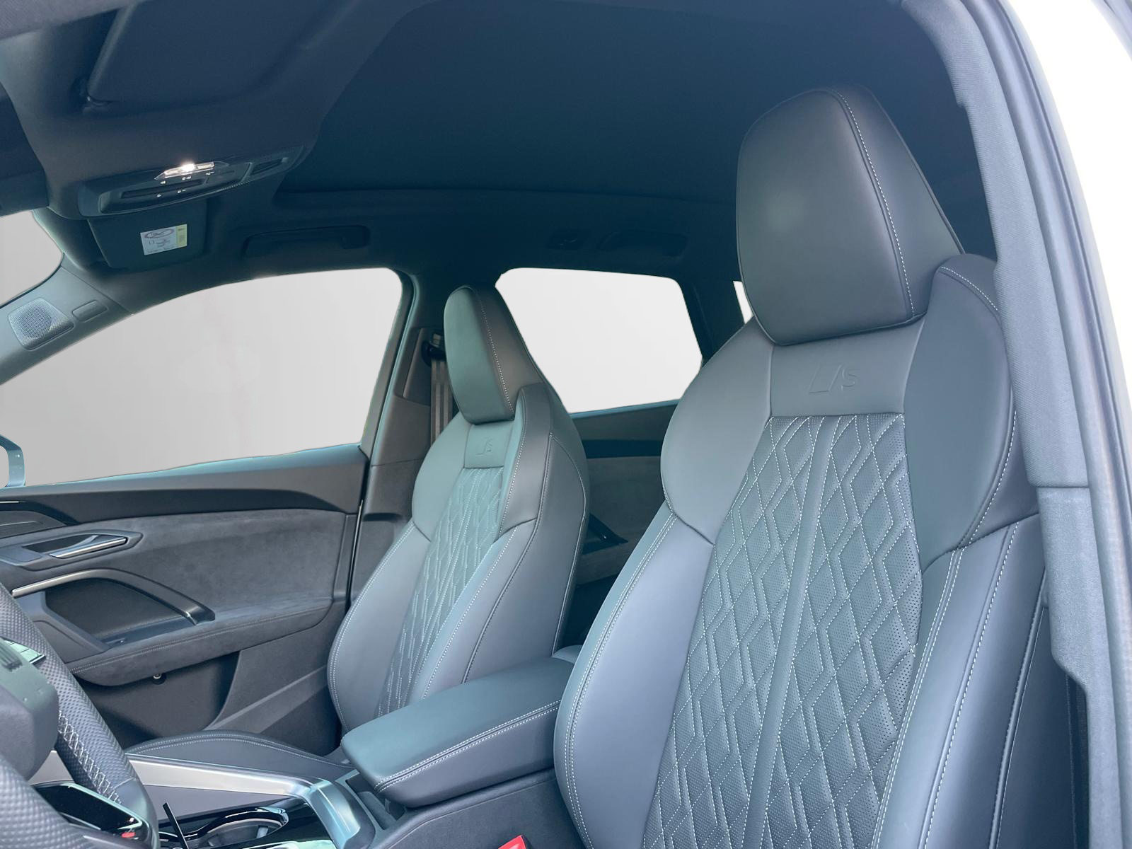 AUDI SQ5 SUV TFSI, Essence, Occasion / Utilisé, Automatique - 6