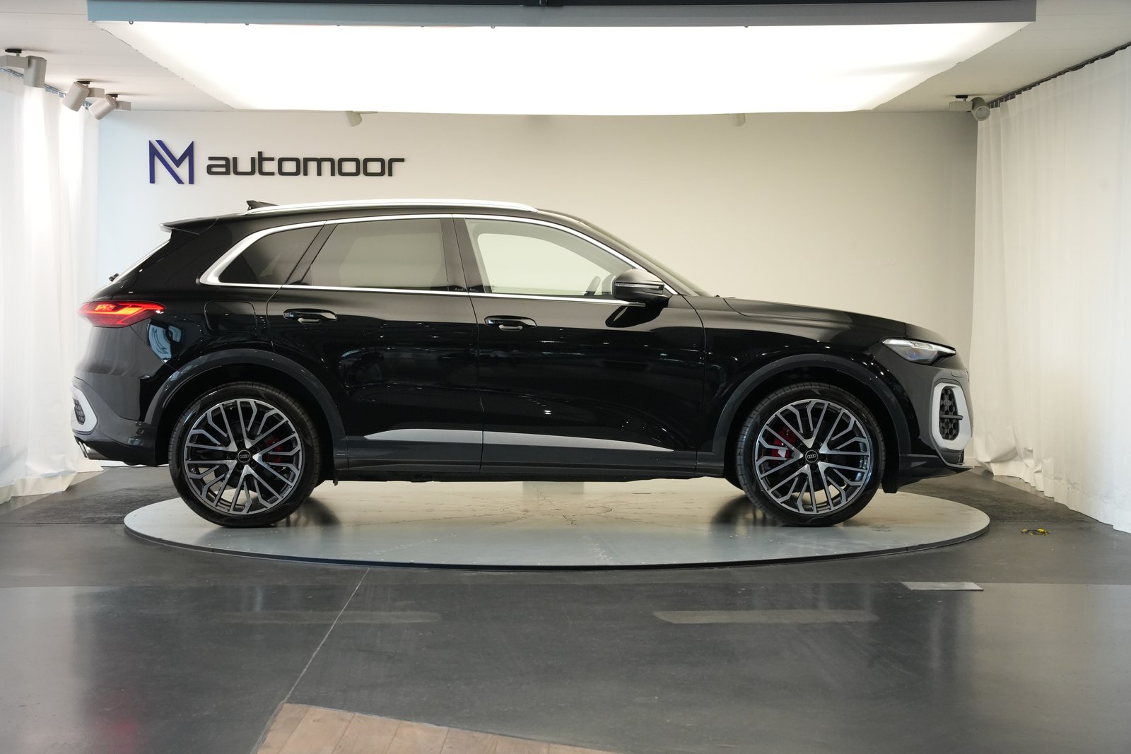 AUDI SQ5 TFSI quattro S-tronic *Luftfederung* *Panorama* *Le, Hybride Léger Essence/Électricité, Occasion / Utilisé, Automatique - 4