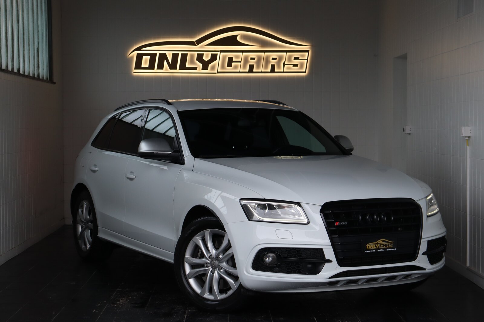 AUDI SQ5 3.0 TDI QUATTRO TIPTRONIC ** FAHRASSISTENZ-PAKET **