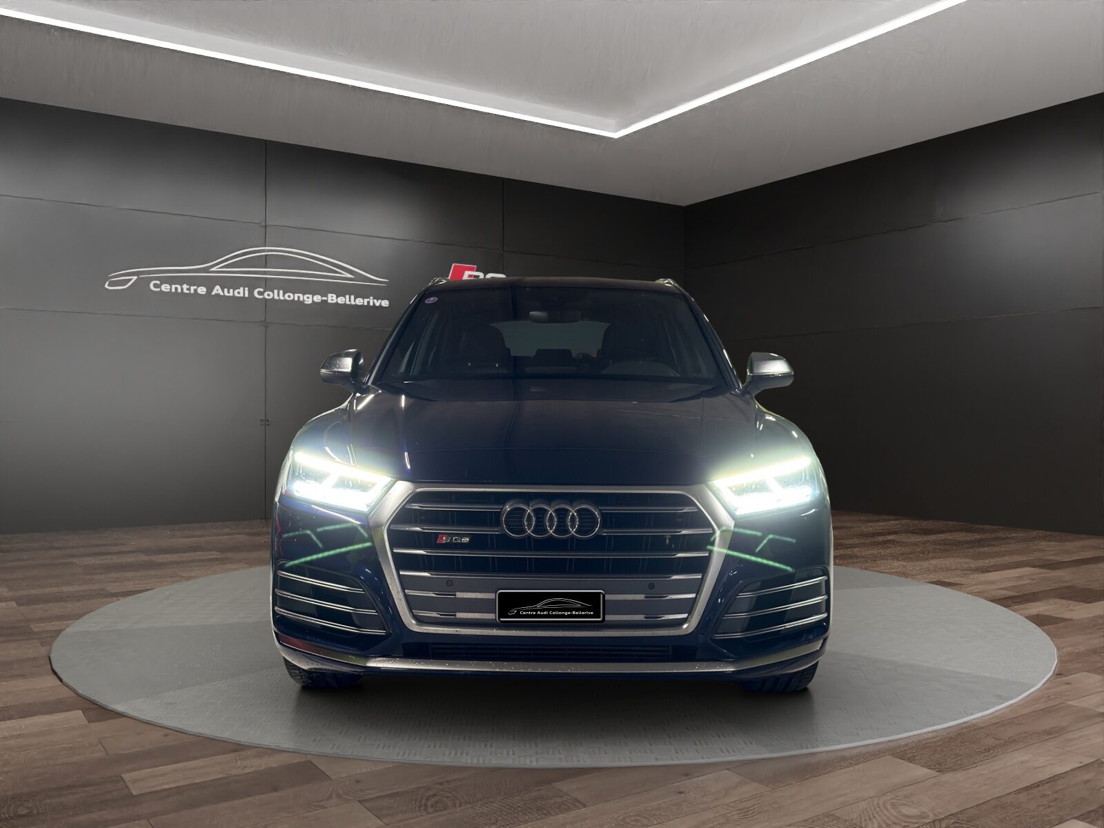 AUDI SQ5, Benzin, Occasion / Gebraucht, Automatik - 2