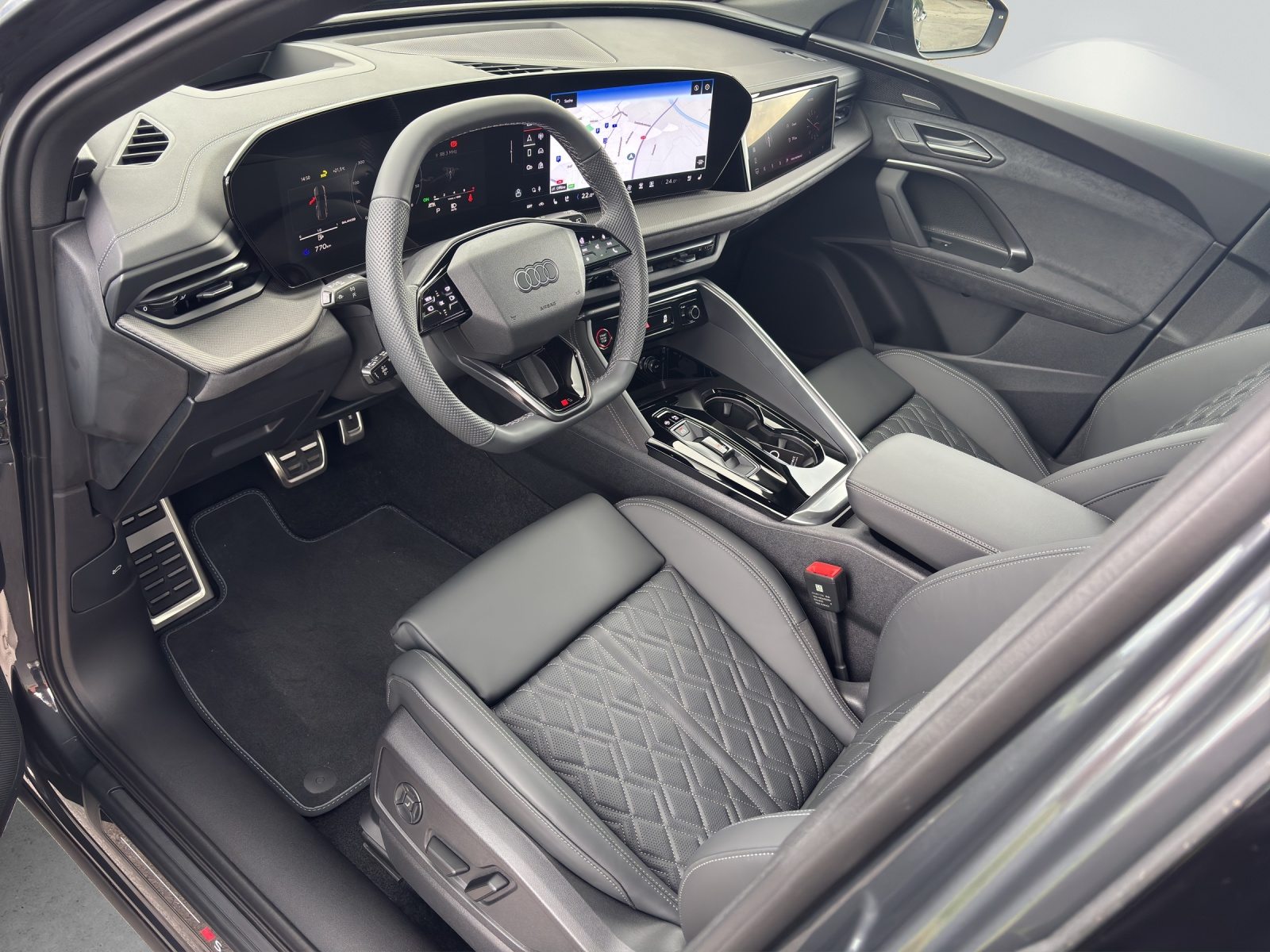 AUDI SQ5 Sportback TFSI, Petrol, Ex-demonstrator, Automatic - 5