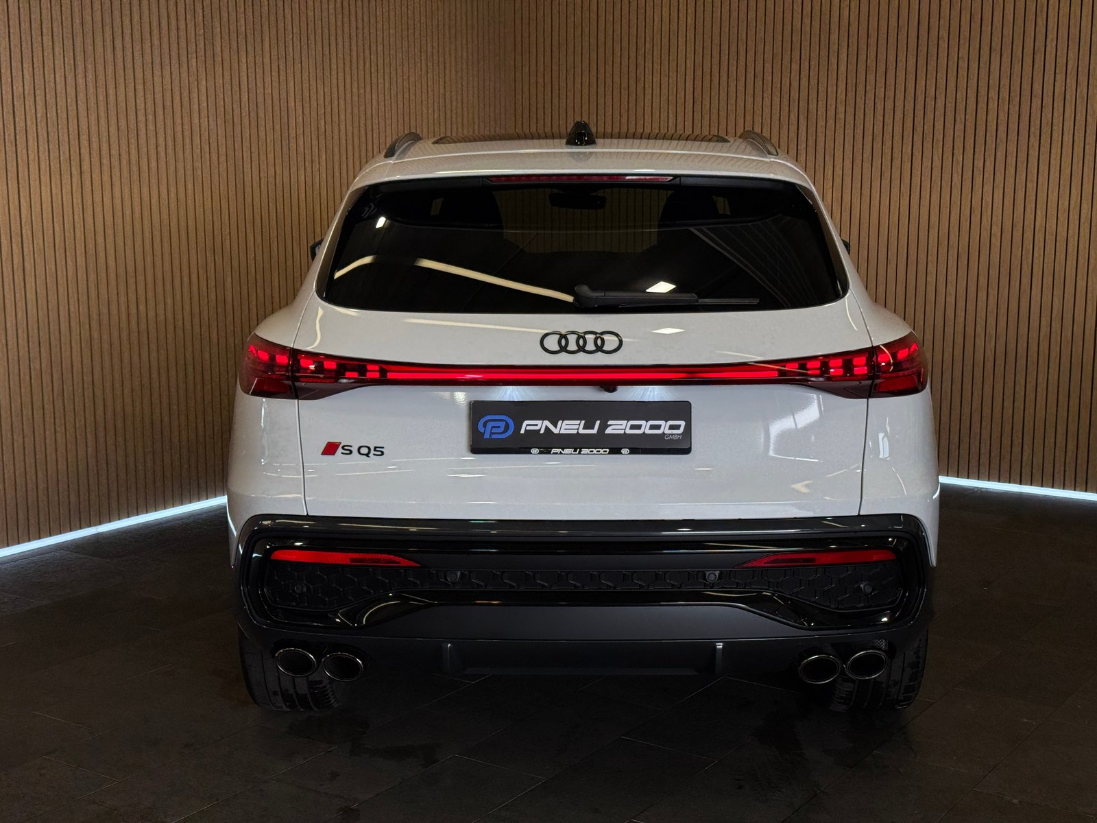 AUDI SQ5 TFSI quattro S-tronic * NEW MODEL*, Hybride Leggero Benzina/Elettrica, Auto nuove, Automatico - 5