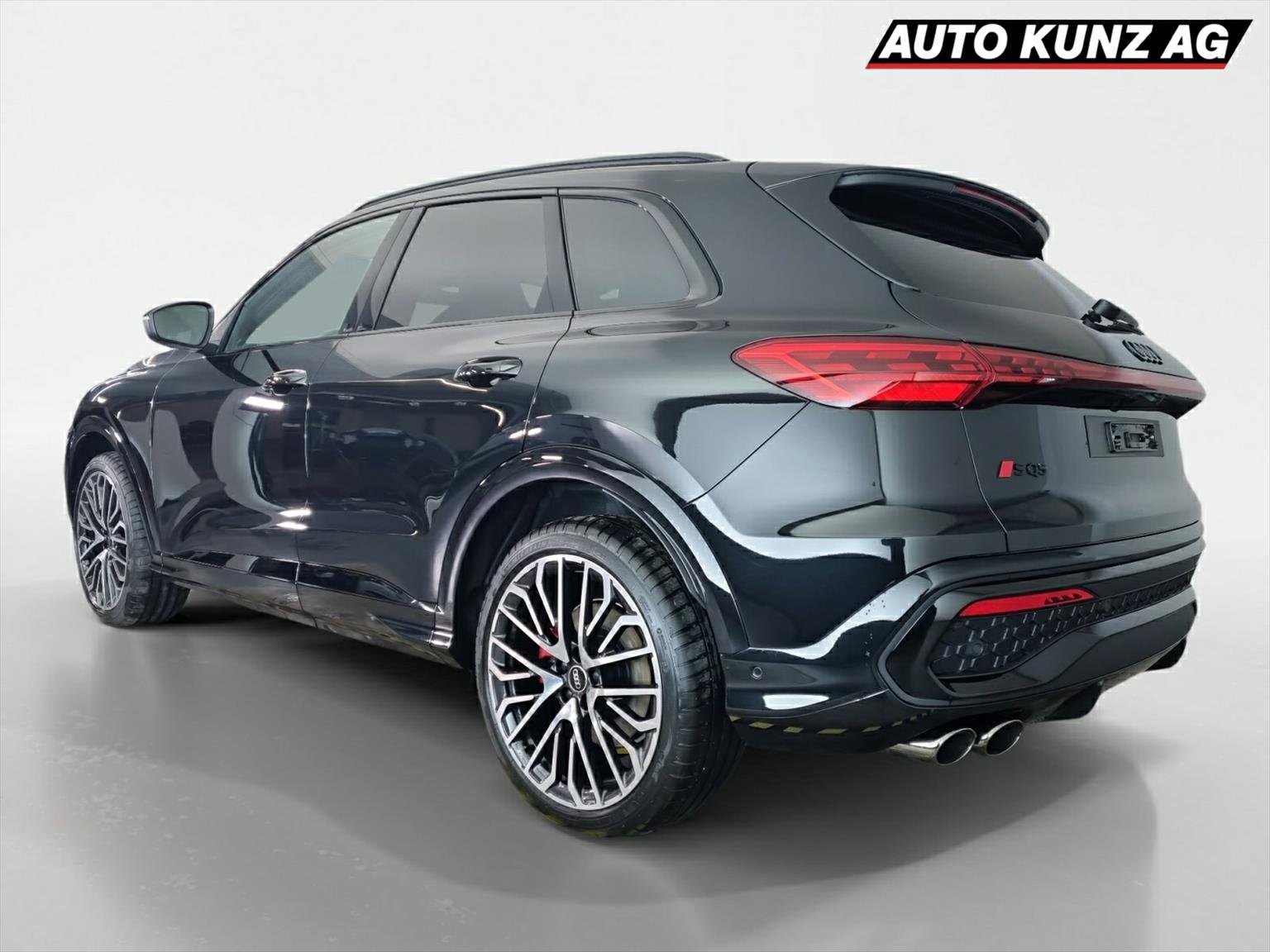 AUDI SQ5 TFSI quattro S-tronic, Mild-Hybrid Petrol/Electric, New car, Automatic - 2