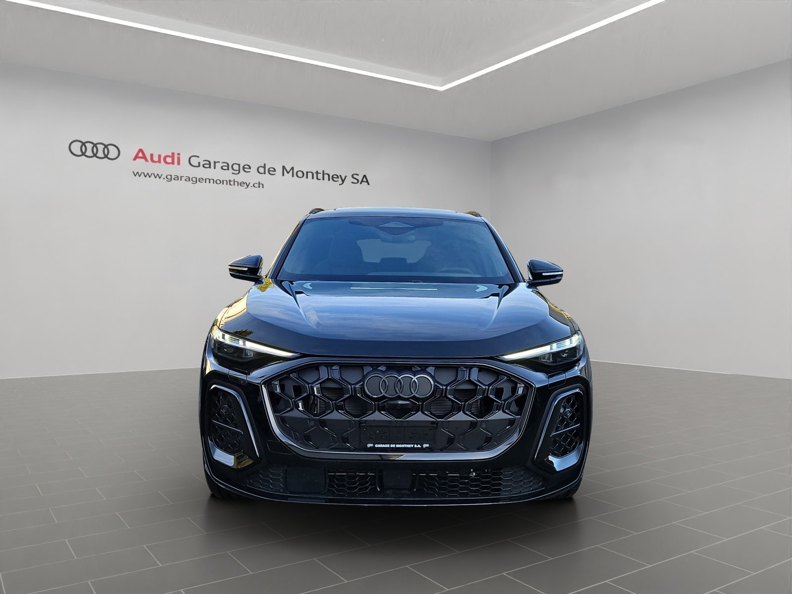 AUDI SQ5 TFSI quattro S-tronic, Hybride Léger Essence/Électricité, Voiture nouvelle, Automatique - 2
