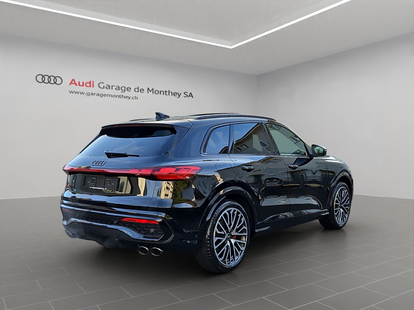 AUDI SQ5 TFSI quattro S-tronic, Hybride Léger Essence/Électricité, Voiture nouvelle, Automatique - 4