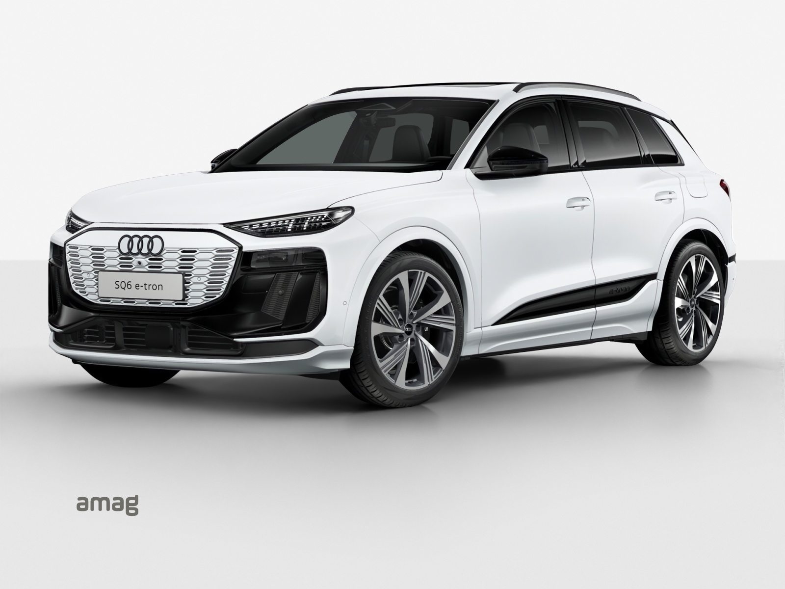AUDI SQ6 e-tron quattro