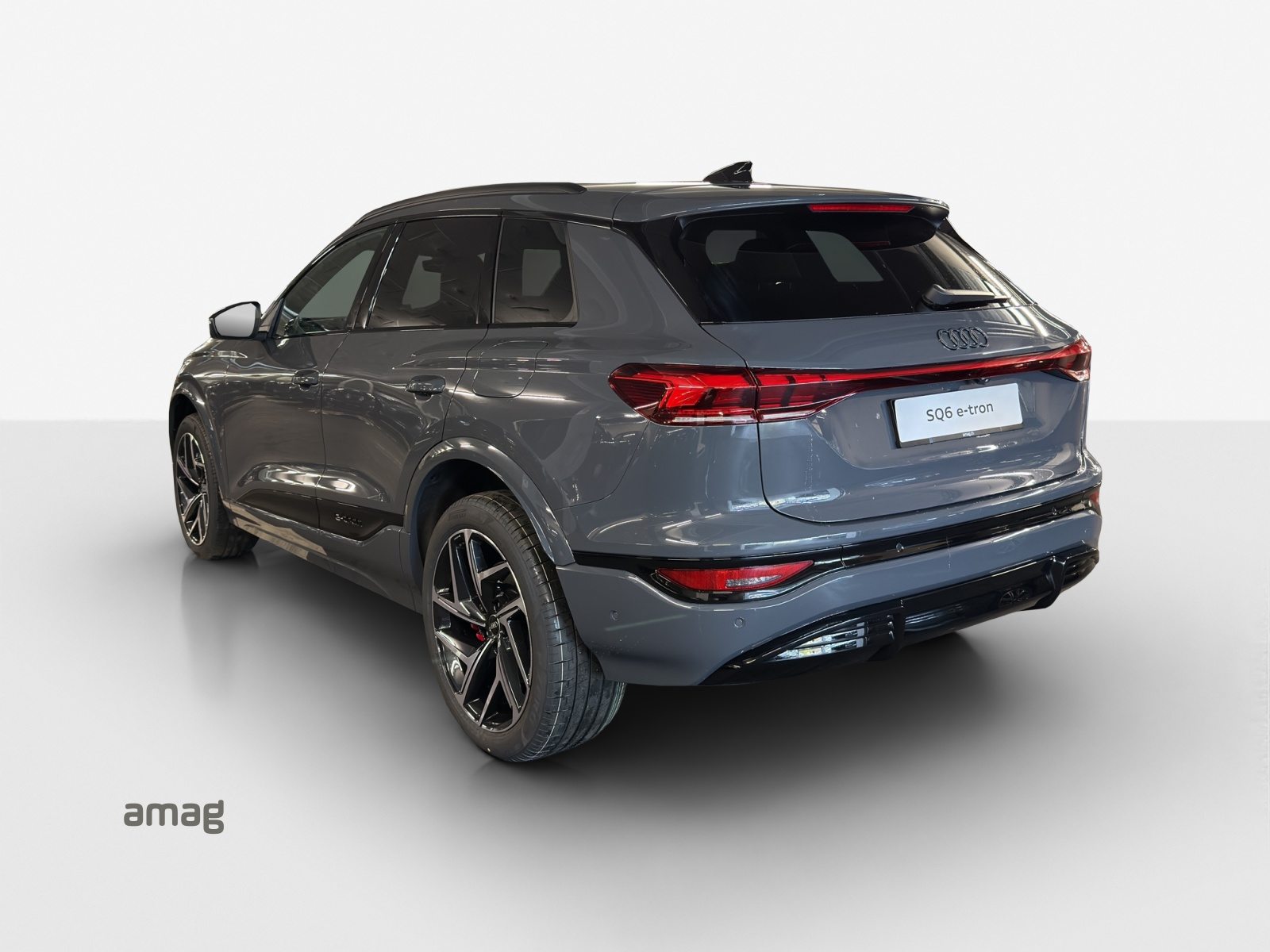 AUDI SQ6 SUV e-tron, Electric, New car, Automatic - 3