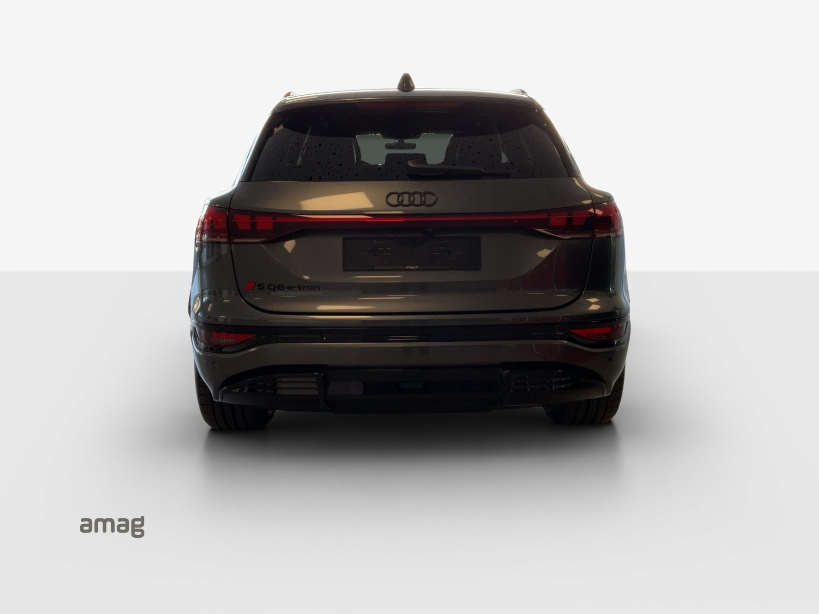 AUDI SQ6 SUV e-tron, Electric, New car, Automatic - 4