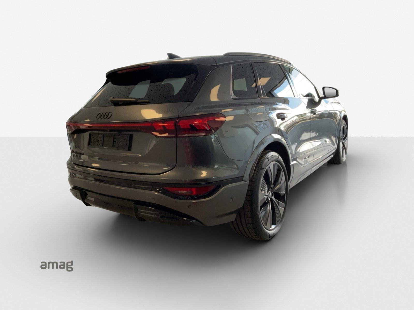 AUDI SQ6 SUV e-tron, Electric, New car, Automatic - 5