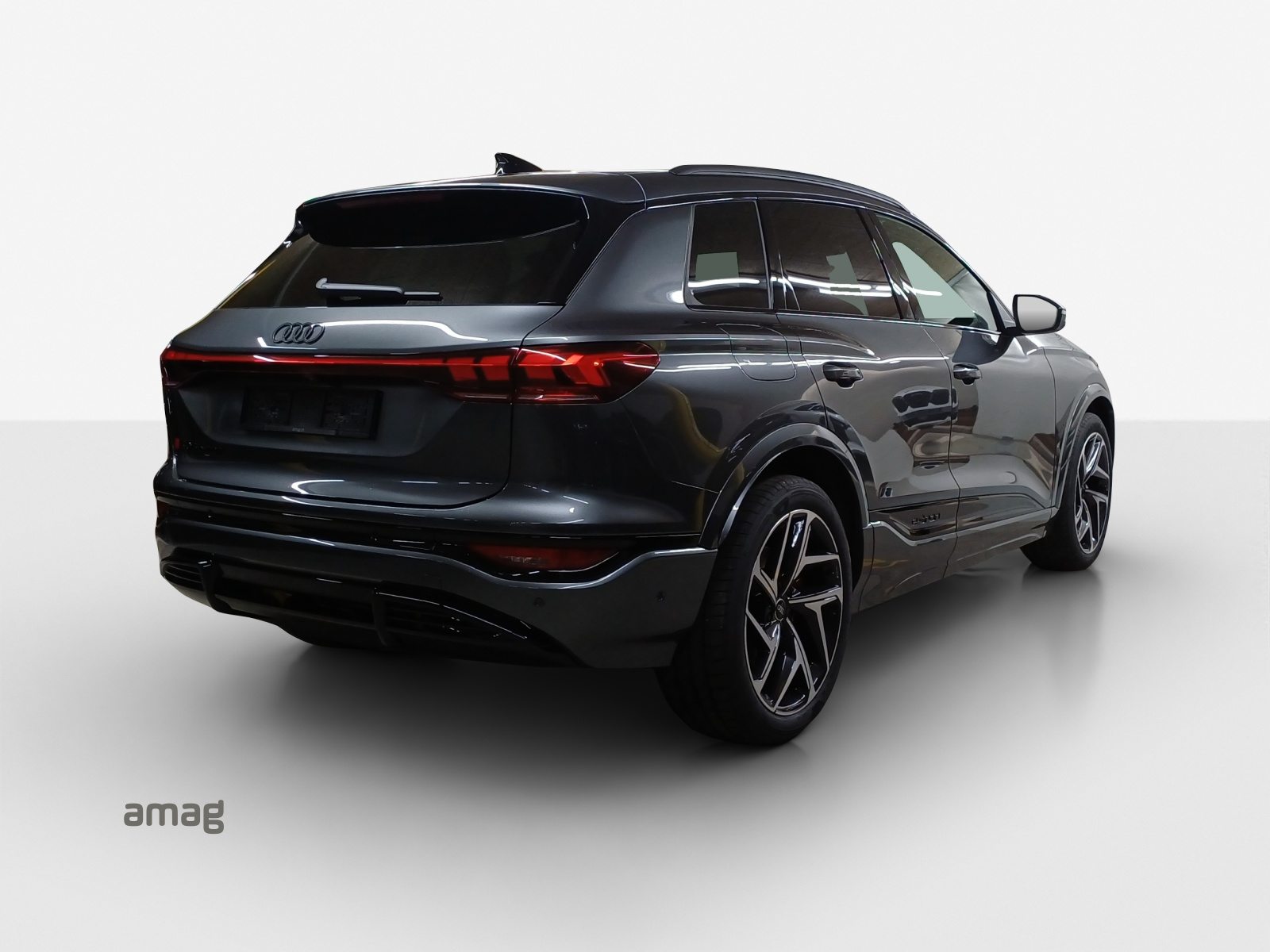 AUDI SQ6 SUV e-tron, Electric, New car, Automatic - 5