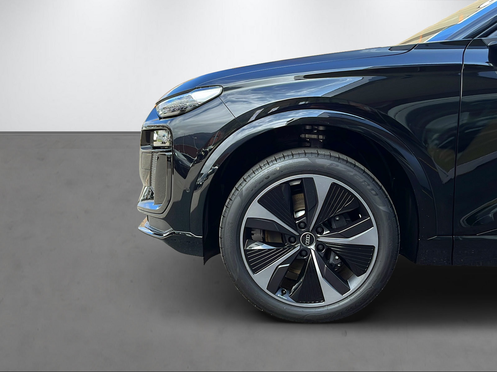 AUDI SQ6 e-tron quattro, Électrique, Voiture nouvelle, Automatique - 5