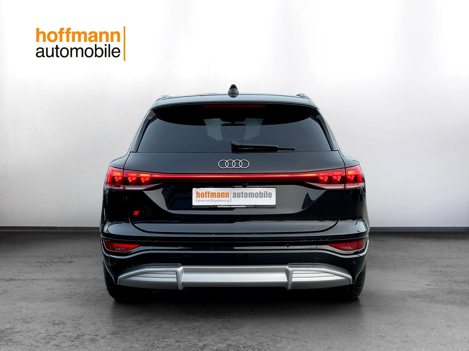 AUDI SQ6 SUV e-tron, Electric, Second hand / Used, Automatic - 5