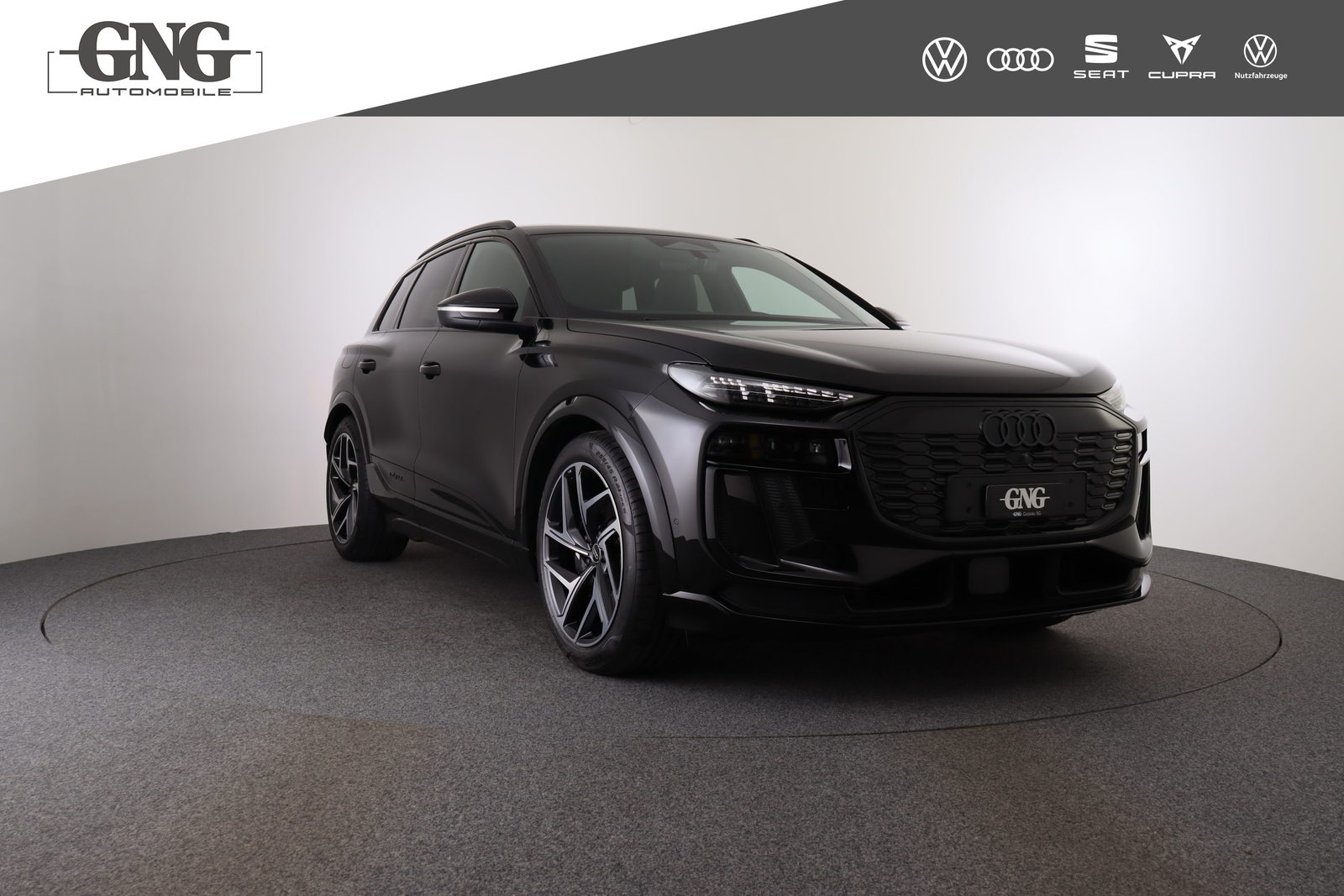 AUDI SQ6 SUV e-tron, Electric, Second hand / Used, Automatic - 6