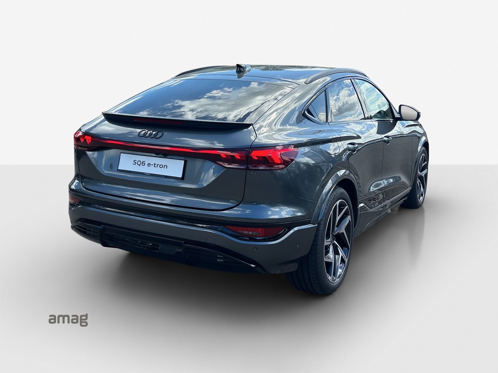 AUDI SQ6 Sportback e-tron, Elektro, Occasion / Gebraucht, Automatik - 6