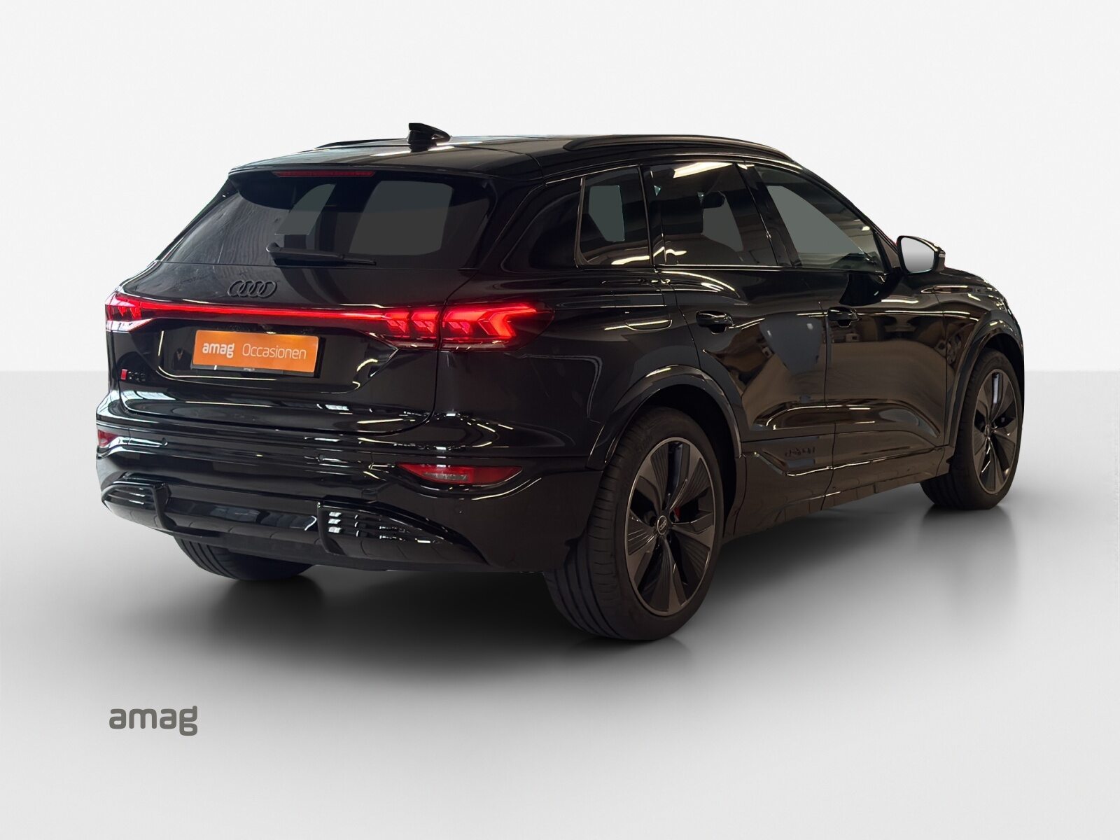 AUDI SQ6 SUV e-tron, Elektro, Occasion / Gebraucht, Automatik - 6