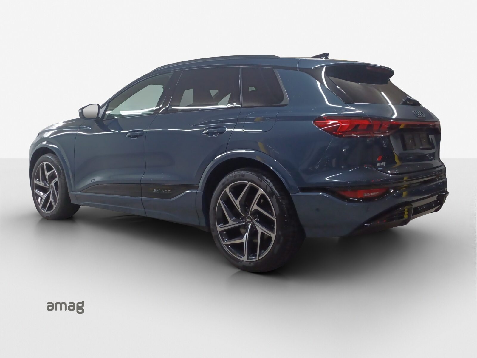 AUDI SQ6 SUV e-tron, Elektro, Occasion / Gebraucht, Automatik - 3
