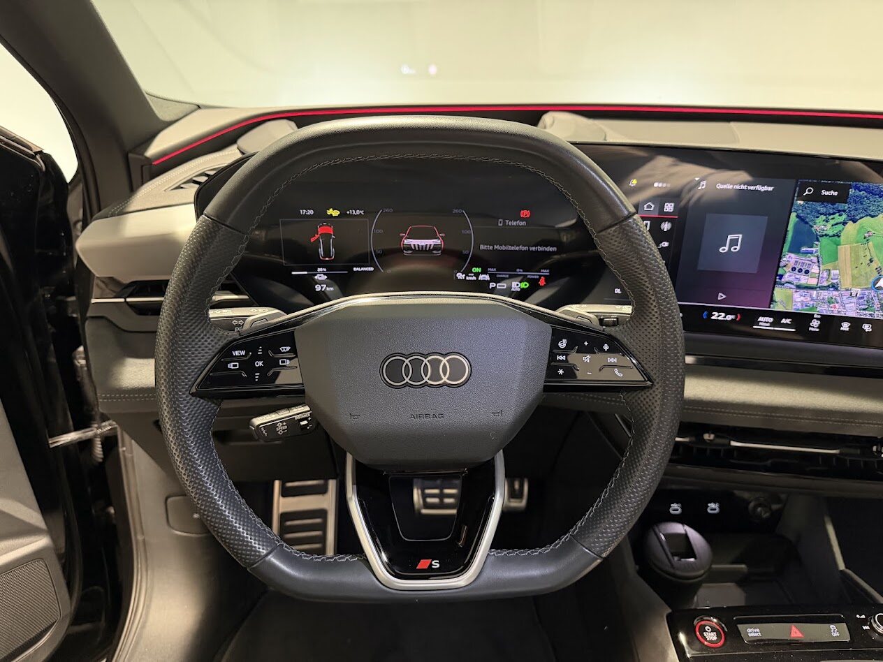 AUDI SQ6 SUV e-tron, Elektro, Occasion / Gebraucht, Automatik - 6