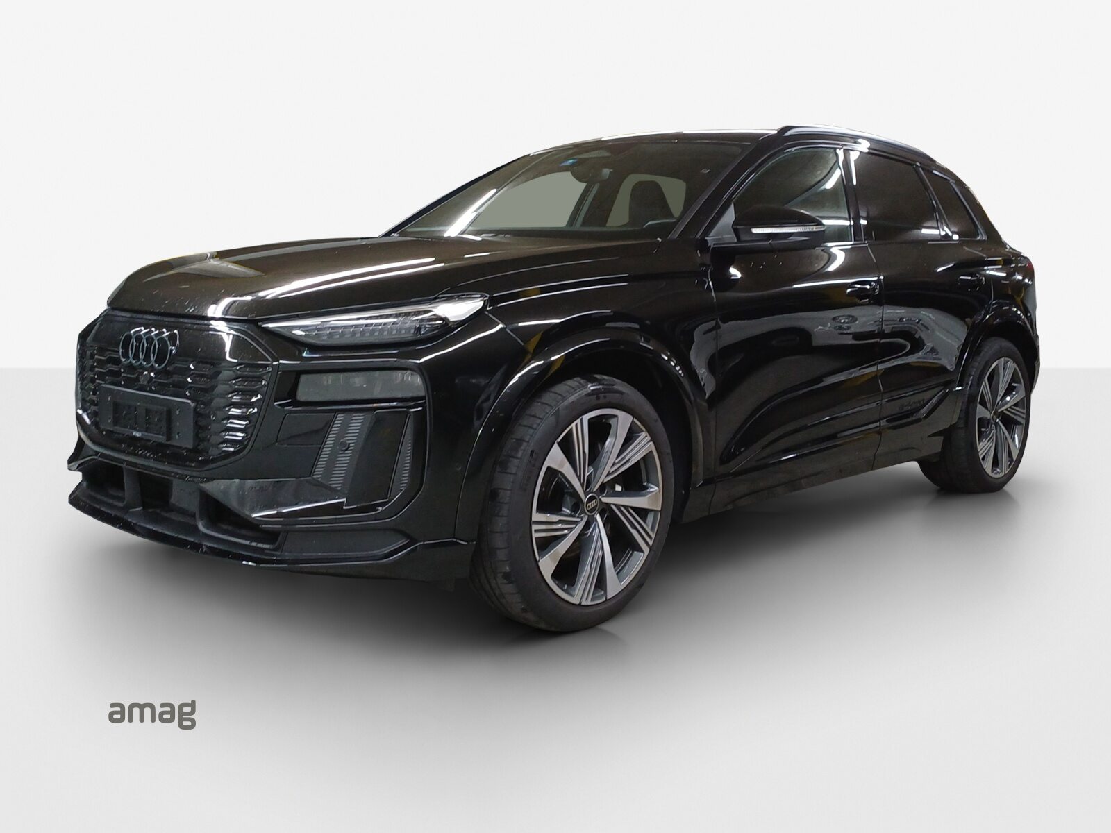 AUDI SQ6 SUV e-tron quattro