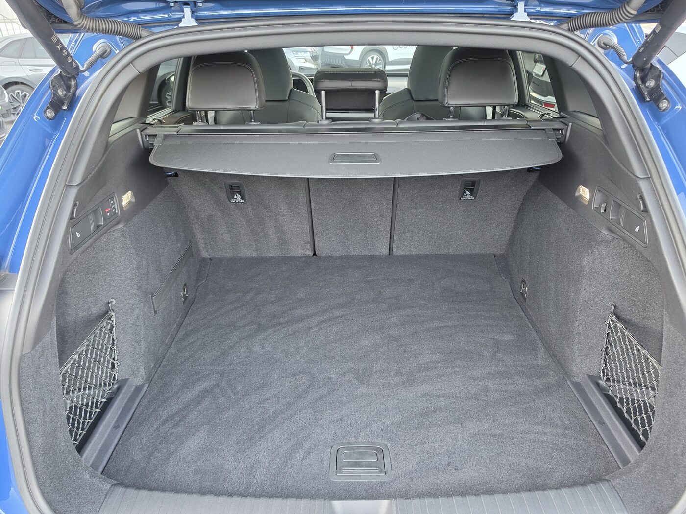 AUDI SQ6 SUV e-tron, Elektro, Occasion / Gebraucht, Automatik - 6