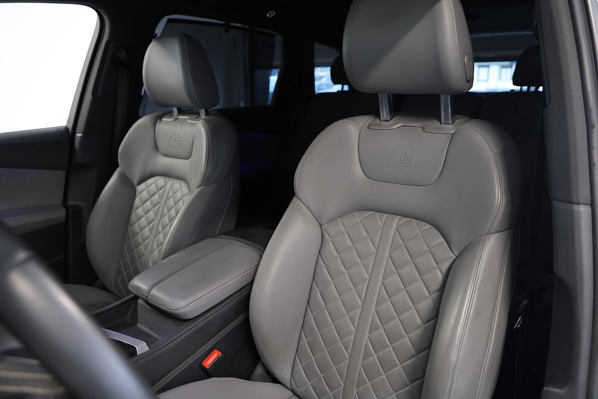 AUDI SQ7 4.0 ABT TDI quattro tiptronic *7-Sitzer*, Diesel, Second hand / Used, Automatic - 7