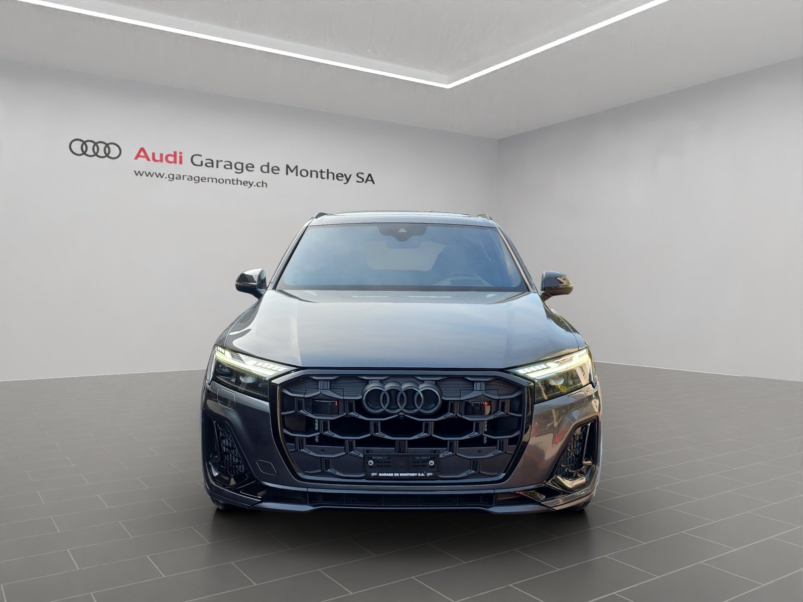 AUDI SQ7 TFSI quattro tiptronic, Petrol, Second hand / Used, Automatic - 2
