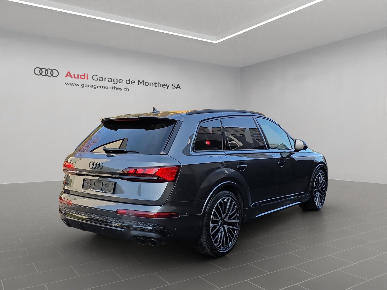 AUDI SQ7 TFSI quattro tiptronic, Petrol, Second hand / Used, Automatic - 4