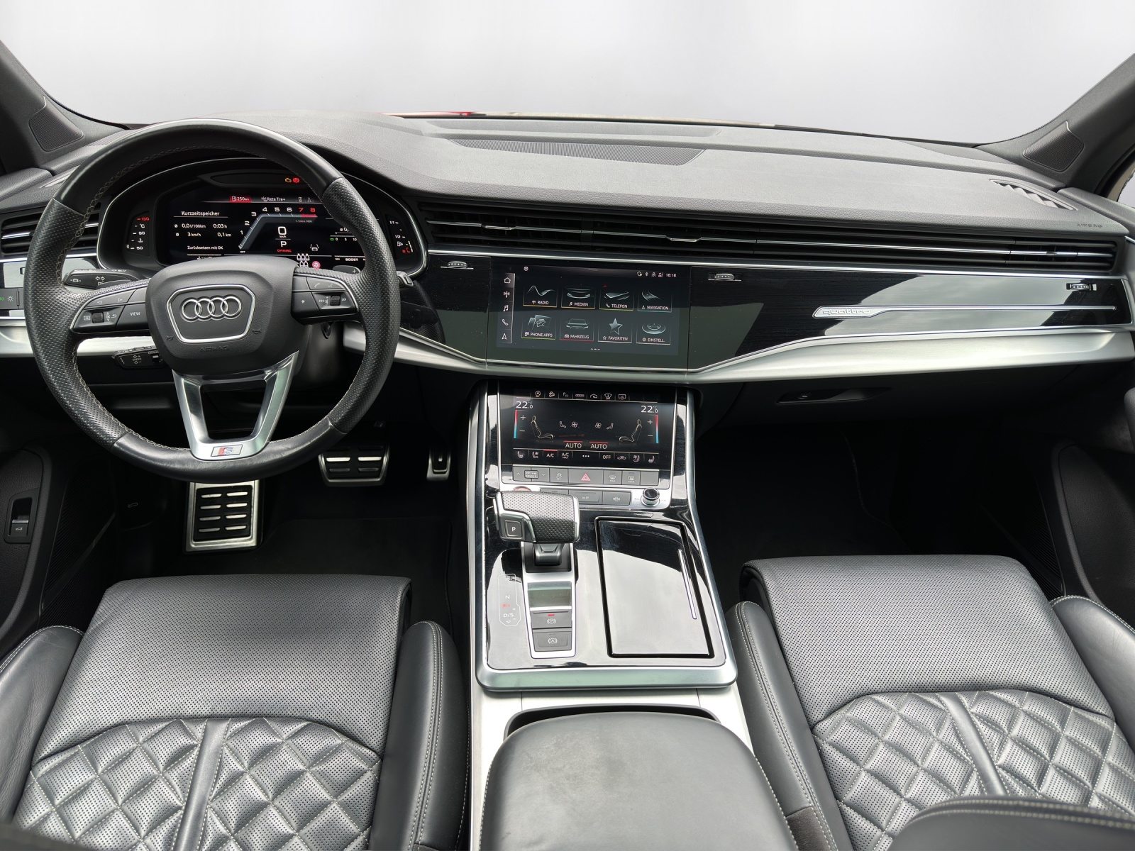 AUDI SQ7 TFSI, Petrol, Second hand / Used, Automatic - 7