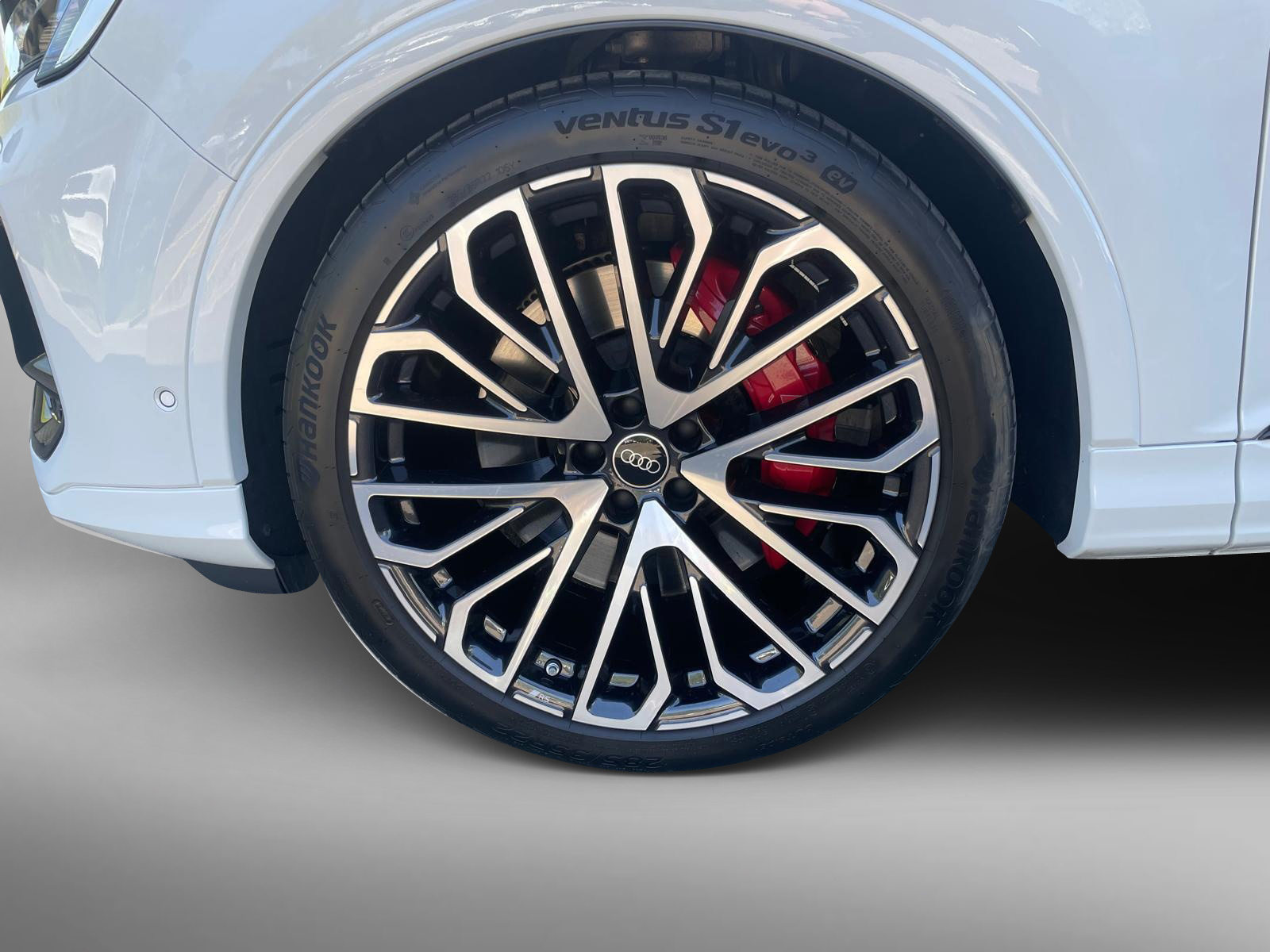 AUDI SQ7 SUV TFSI, Benzin, Occasion / Gebraucht, Automatik - 4