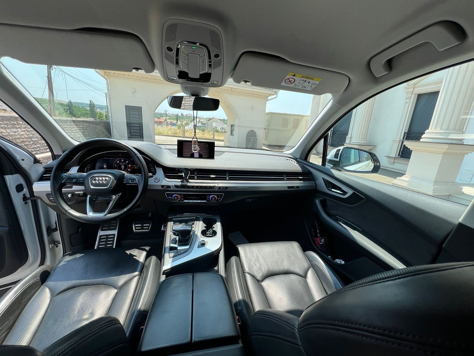 AUDI SQ7 4.0 TDI quattro, Diesel, Occasion / Utilisé, Automatique - 7