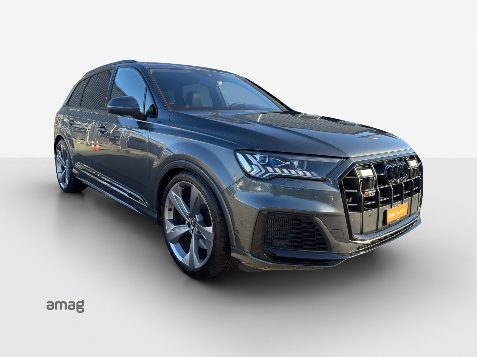 AUDI SQ7 TFSI, Petrol, Second hand / Used, Automatic - 6