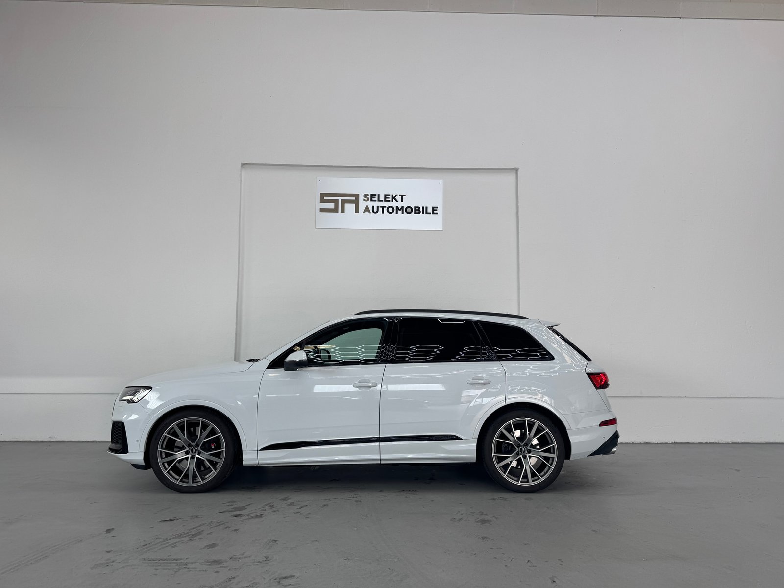 AUDI SQ7 TFSI quattro tiptronic, Benzin, Occasion / Gebraucht, Automatik - 4