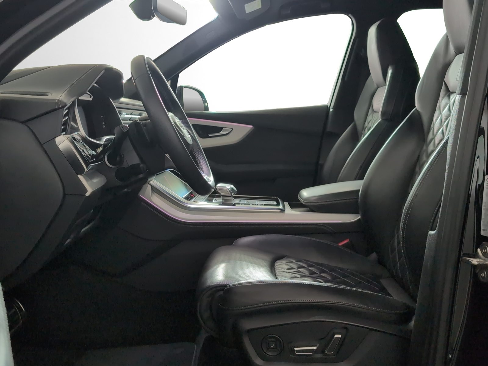 AUDI SQ7 TFSI, Essence, Occasion / Utilisé, Automatique - 6