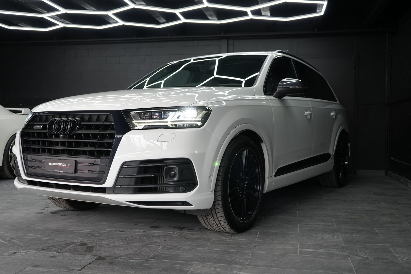 AUDI SQ7 4.0 TDI quattro tiptronic, Diesel, Second hand / Used, Automatic - 5