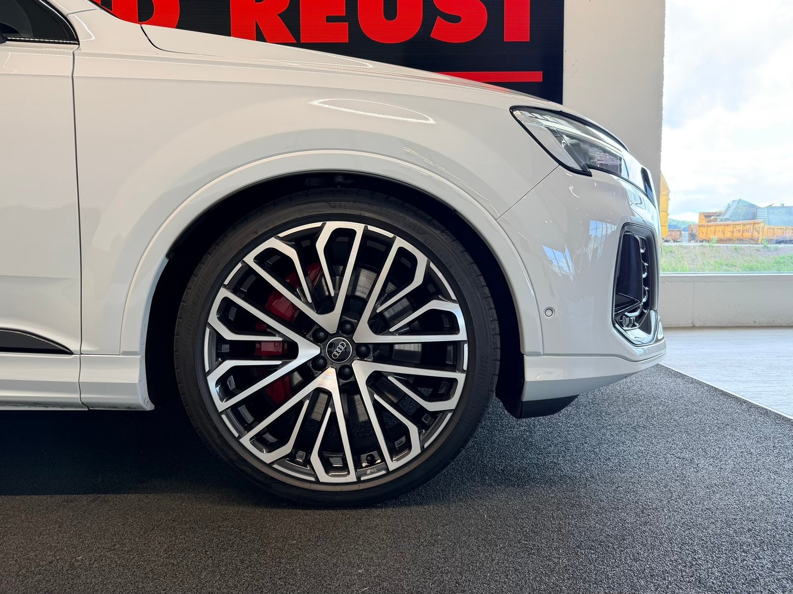 AUDI SQ7 TFSI quattro tiptronic, Essence, Occasion / Utilisé, Automatique - 6