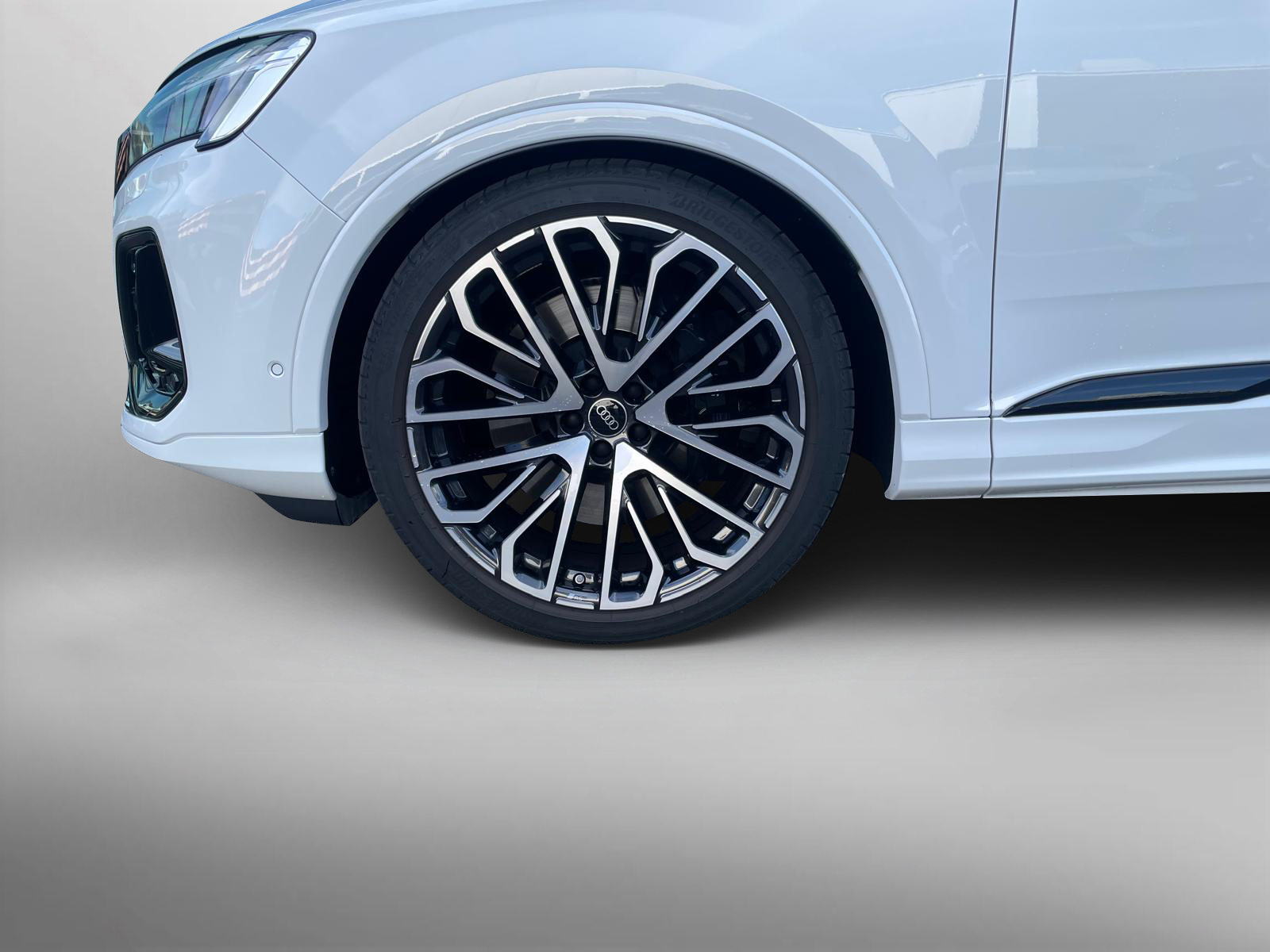 AUDI SQ7 SUV TFSI, Essence, Occasion / Utilisé, Automatique - 4