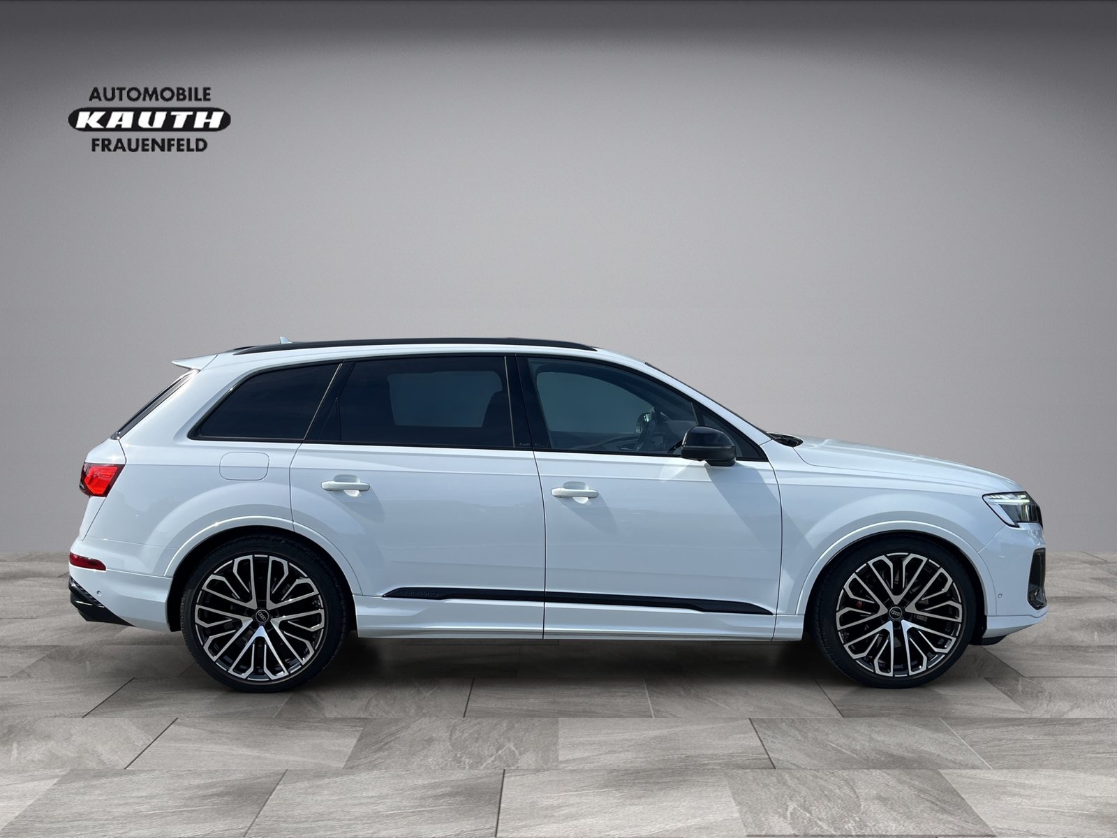AUDI SQ7 TFSI quattro tiptronic*7-Plätzer, S-Sportsitze PLU, Petrol, Second hand / Used, Automatic - 7