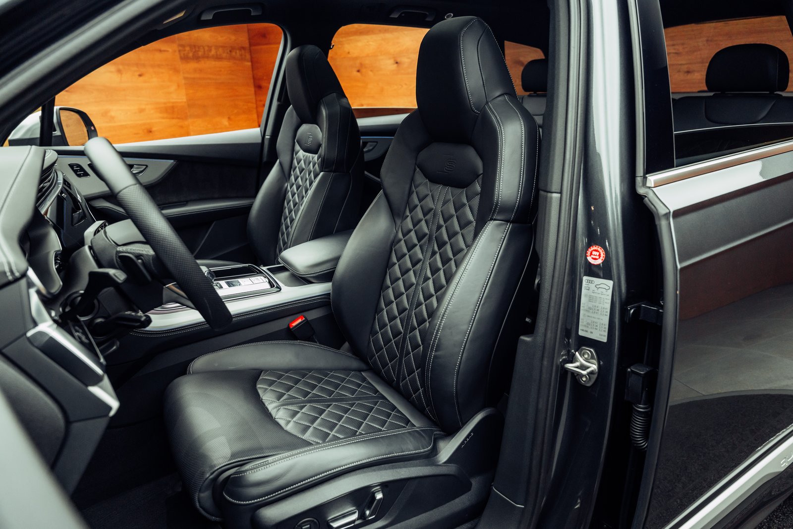 AUDI SQ7 TFSI quattro tiptronic Daytonagrau, Petrol, Second hand / Used, Automatic - 6