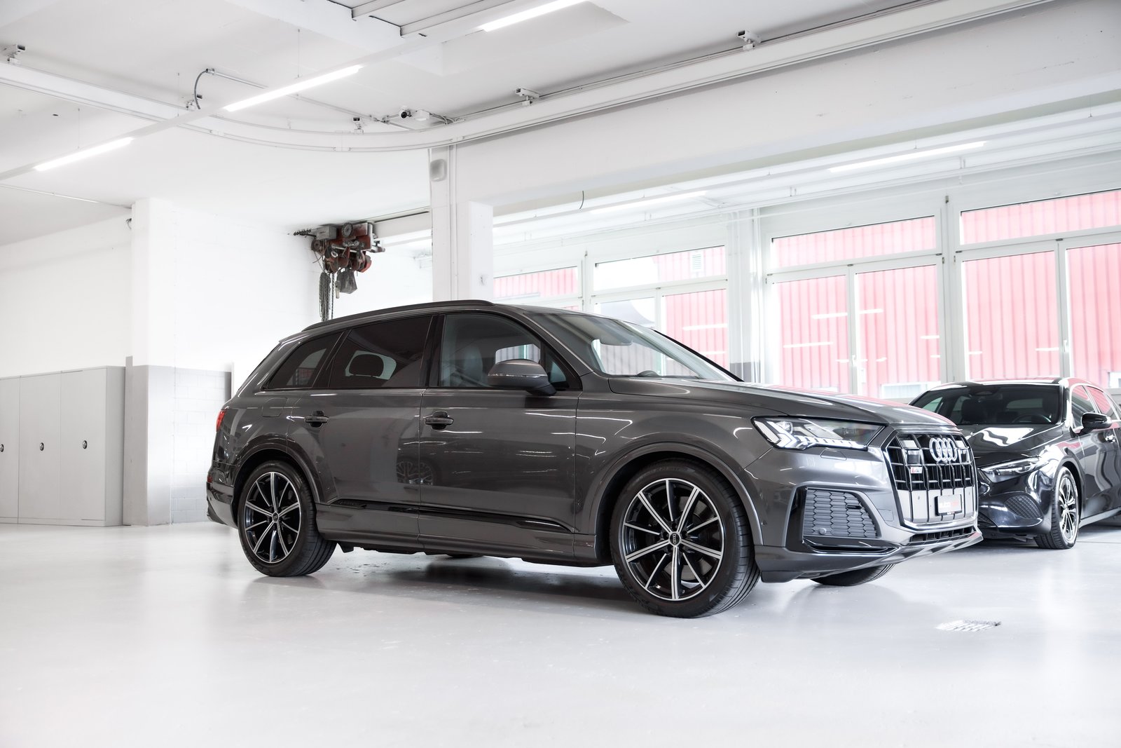 AUDI SQ7 TFSI quattro tiptronic