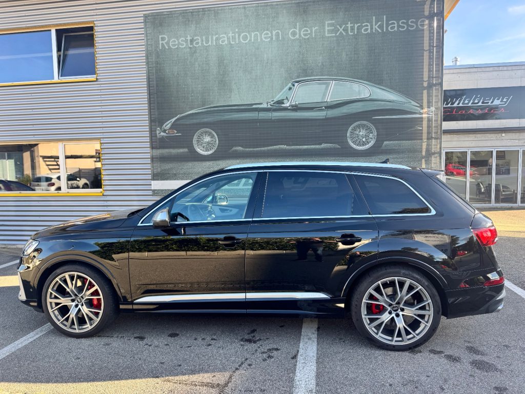 AUDI 4.0 V8 TFSI quattro T-Tronic