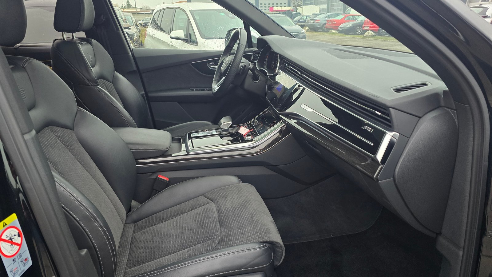 AUDI SQ7 TFSI quattro tiptronic, Benzin, Occasion / Gebraucht, Automat - 7