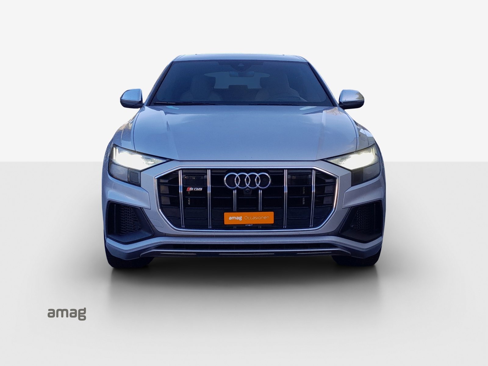 AUDI SQ8 TFSI, Petrol, Second hand / Used, Automatic - 7