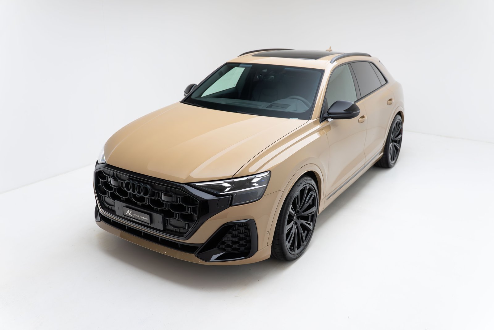 AUDI SQ8 SUV TFSI quattro tiptronic - AUDI Exclusive, Mild-Hybrid Petrol/Electric, Second hand / Used, Automatic - 6